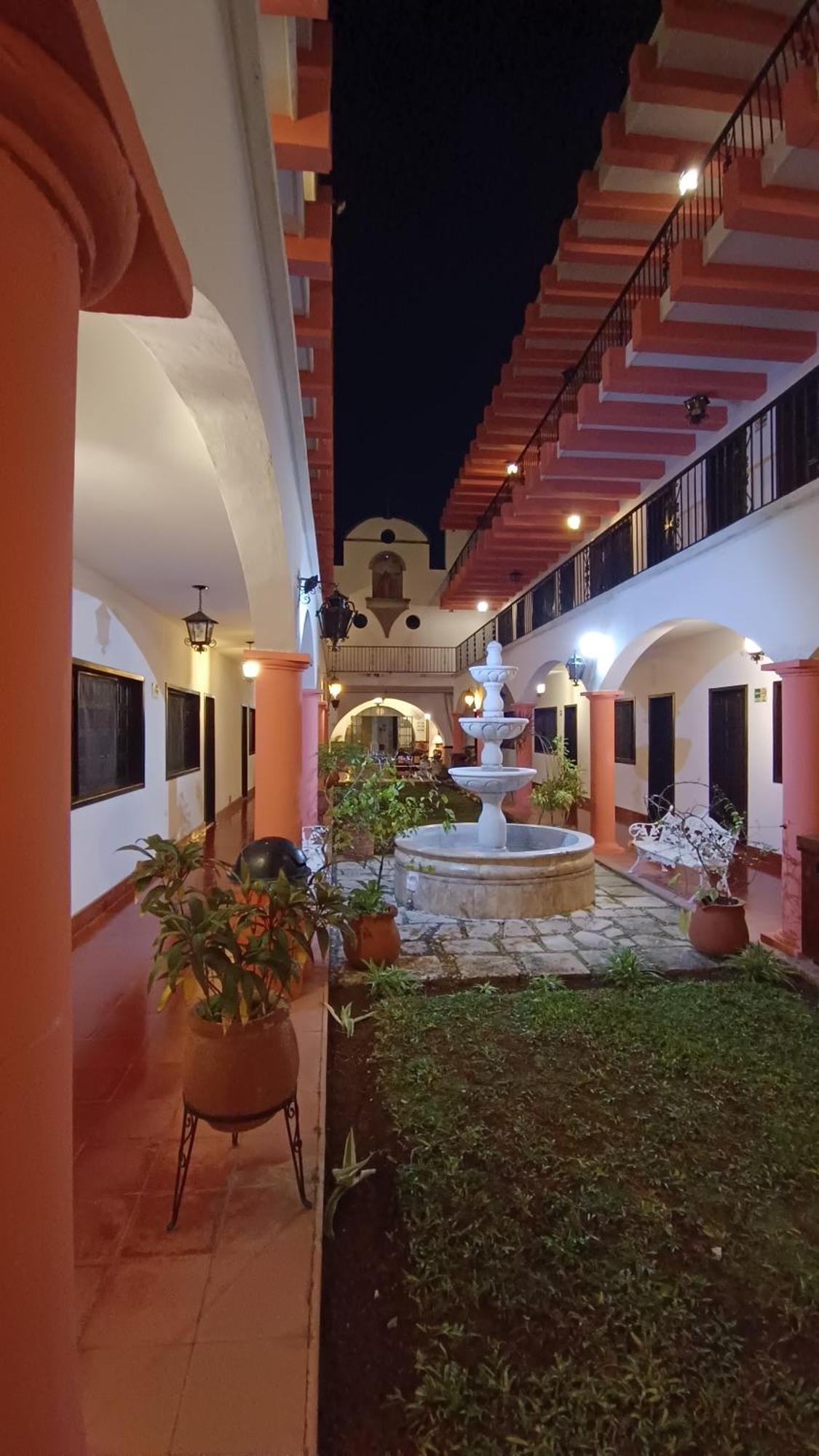 Hotel Zaci Valladolid  Eksteriør billede