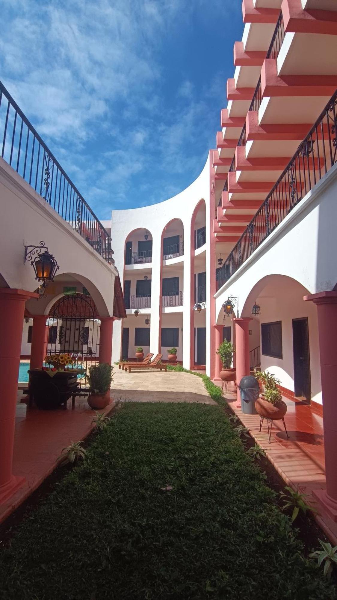 Hotel Zaci Valladolid  Eksteriør billede