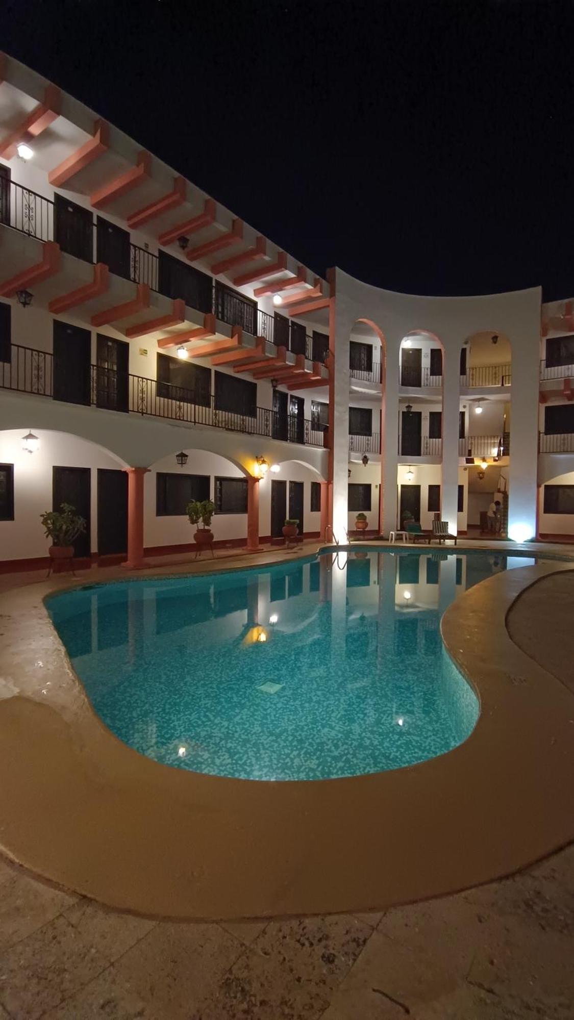 Hotel Zaci Valladolid  Eksteriør billede